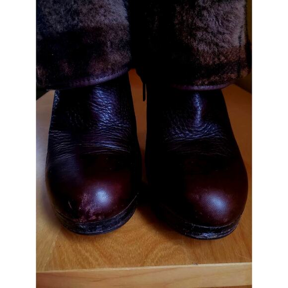 Ugg Australia Savoie Brown Leather Fold Down Platform Heeled Boots Shoes Size 8 - Picture 6 of 9